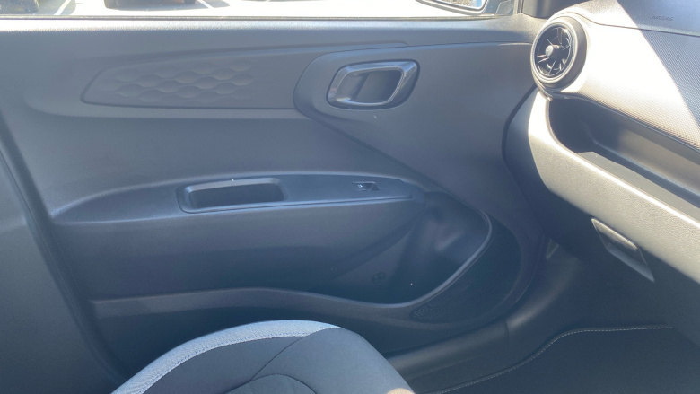 Hyundai i10 1.0 [63] Advance 5dr Auto [Nav] Petrol Hatchback